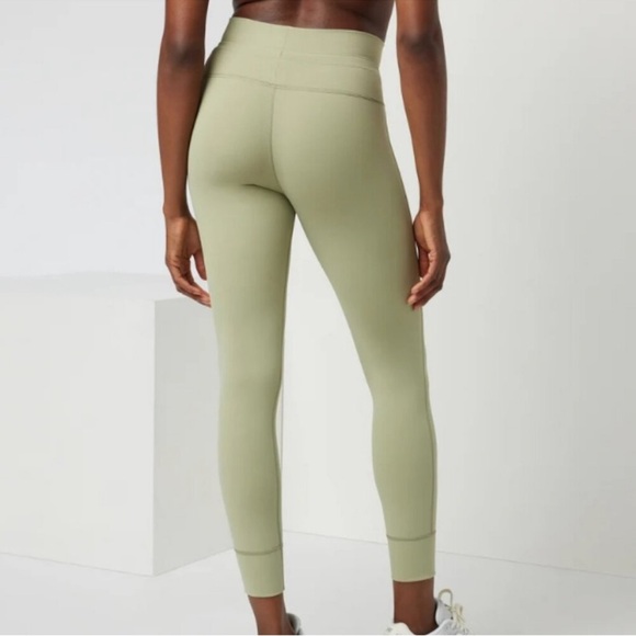 VUORI Daily leggings SPROUT* color - Picture 2 of 12